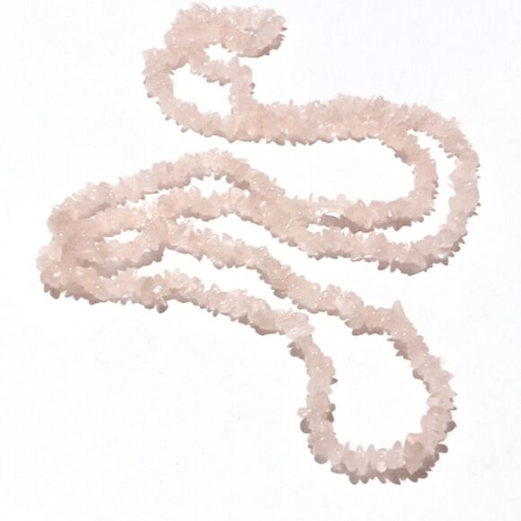 Natural Pink Rose Quartz Chip Beaded Necklace 34 Inches - Picture 1 of 7